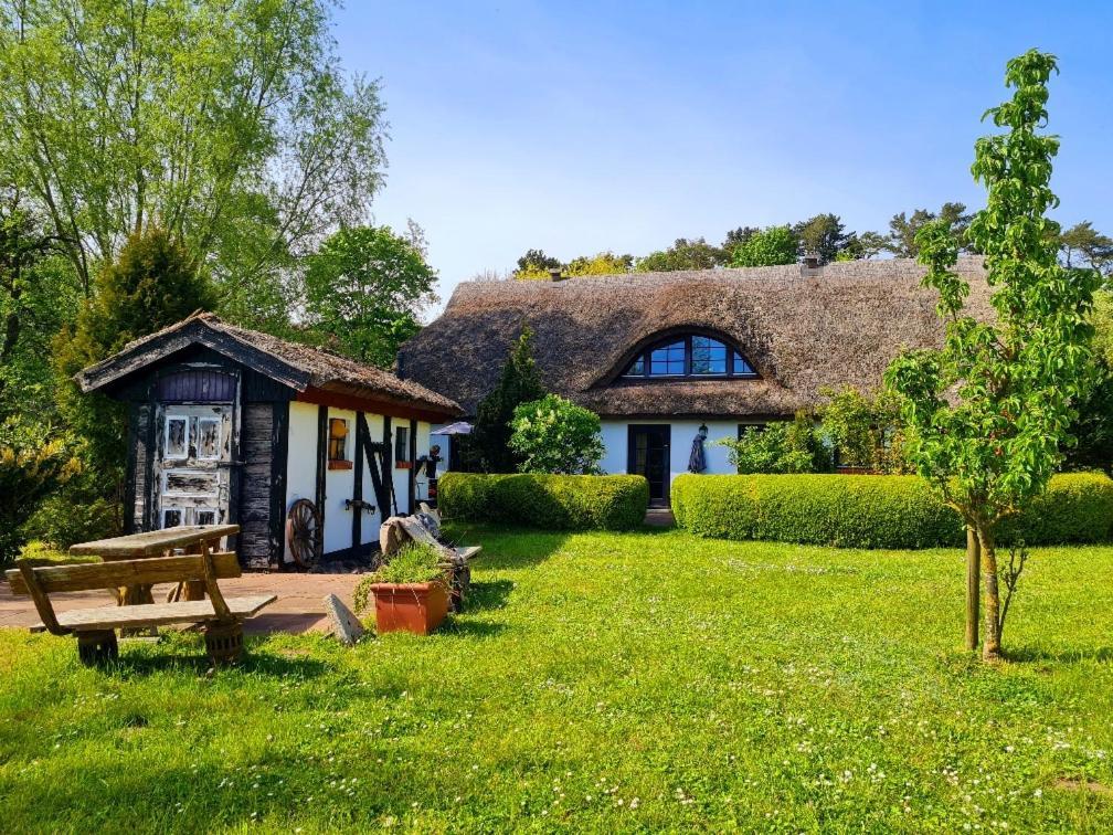 Apartamento Alte Und Neue Buednerei Groß Zicker Exterior foto