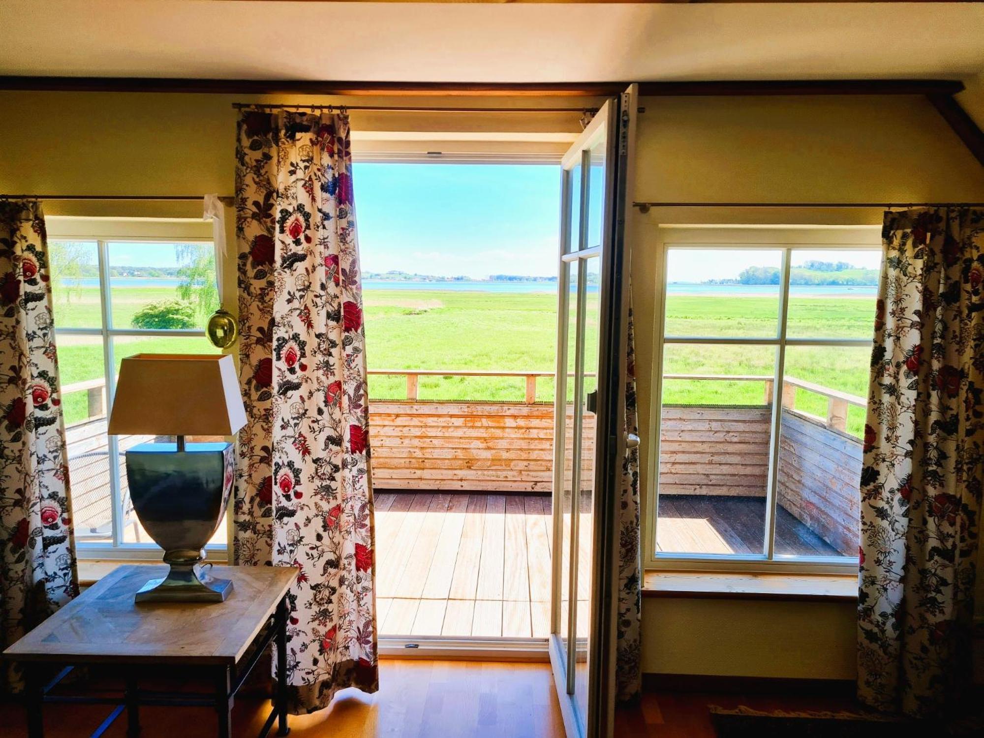 Apartamento Alte Und Neue Buednerei Groß Zicker Exterior foto